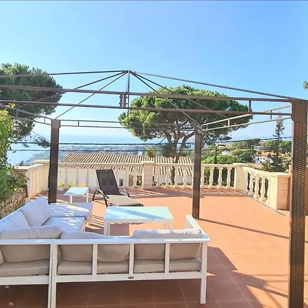Majestic Hébergement de vacances *